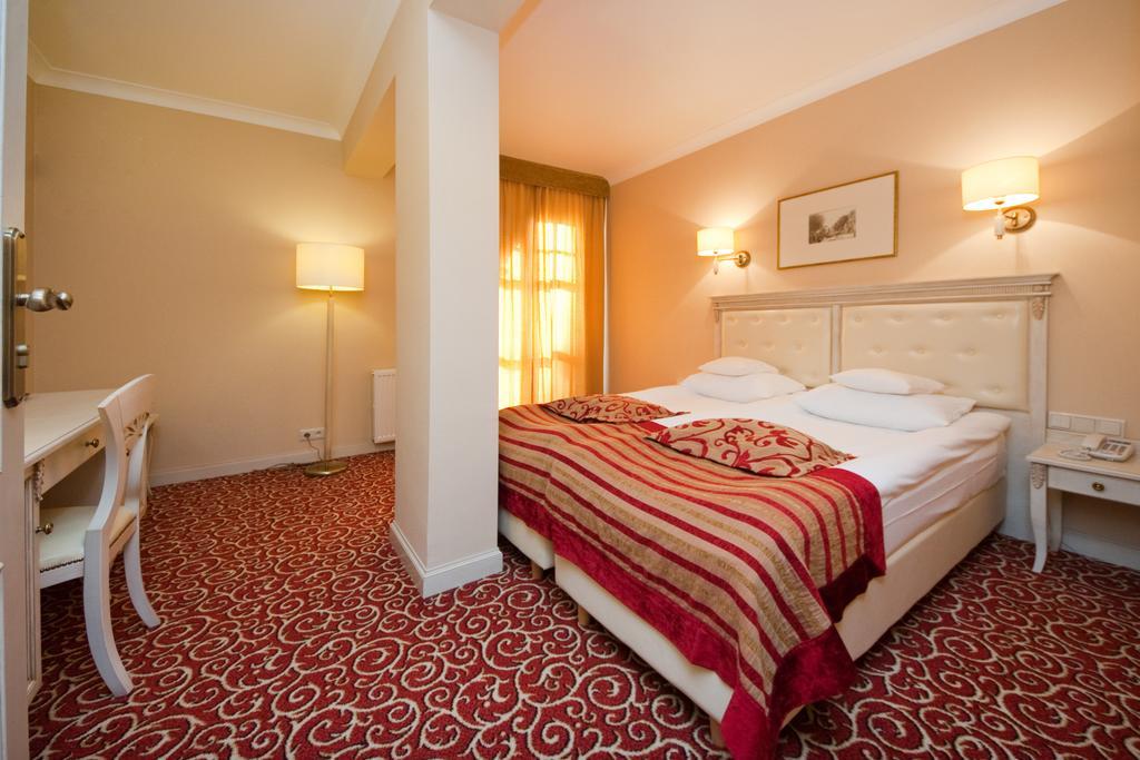 אוסטקה Hotel Royal Baltic 4* Luxury Boutique מראה חיצוני תמונה