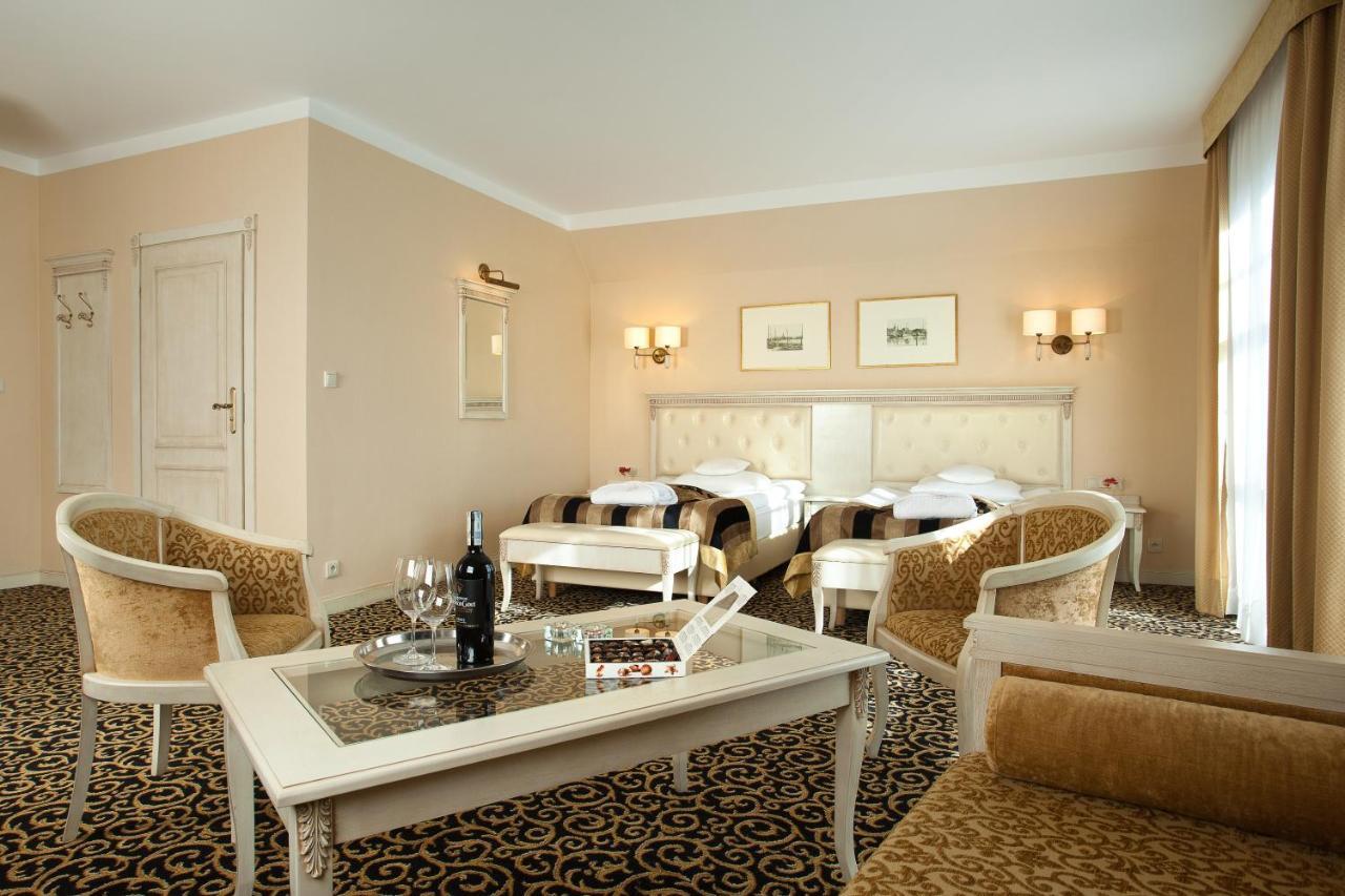 אוסטקה Hotel Royal Baltic 4* Luxury Boutique מראה חיצוני תמונה